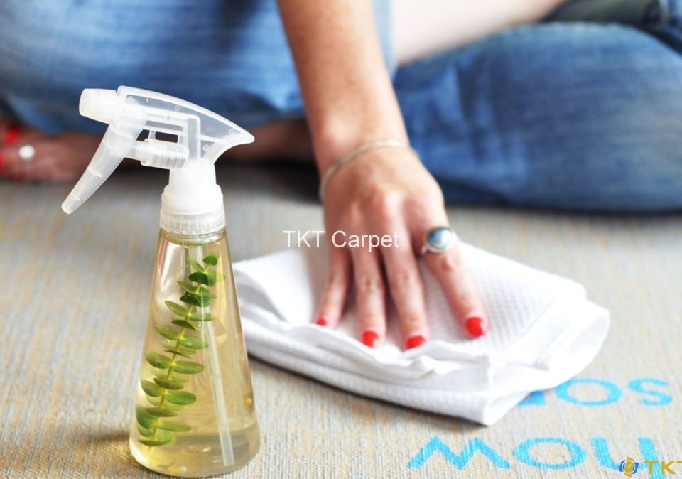 hướng dẫn giặt thảm yoga