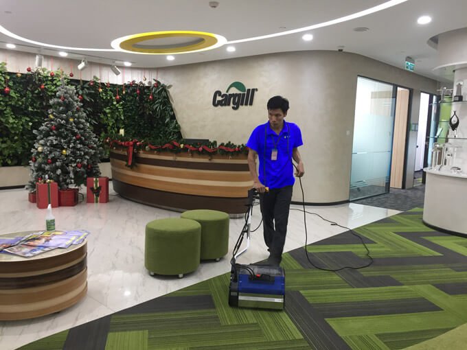 giat-tham-hoi-nuoc-nong