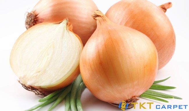 Photos of onions that help remove odors